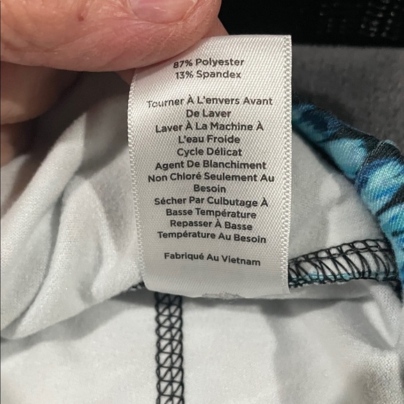 Talbots Teal and Black Long Sleeve Thermal Athletic Top - Picture 13 of 14